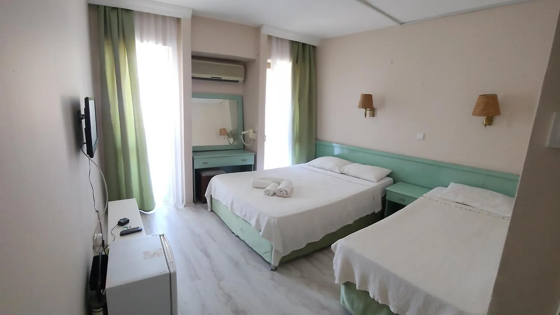 Minay Hotel Kuşadası Turkije